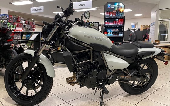 Gebrauchtmotorrad Kawasaki Eliminator 500 - Bild 4