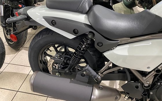 Gebrauchtmotorrad Kawasaki Eliminator 500 - Bild 7