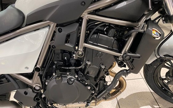 Gebrauchtmotorrad Kawasaki Eliminator 500 - Bild 8