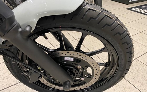 Gebrauchtmotorrad Kawasaki Eliminator 500 - Bild 9