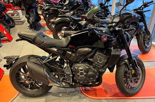 Honda CB1000R Black Edition