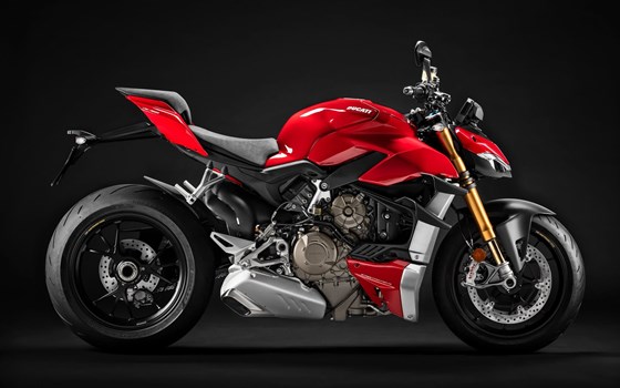 Gebrauchtmotorrad Ducati Streetfighter V4 S - Bild 1