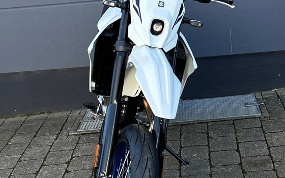 Neufahrzeug Suzuki DR-Z4SM - Bild 3