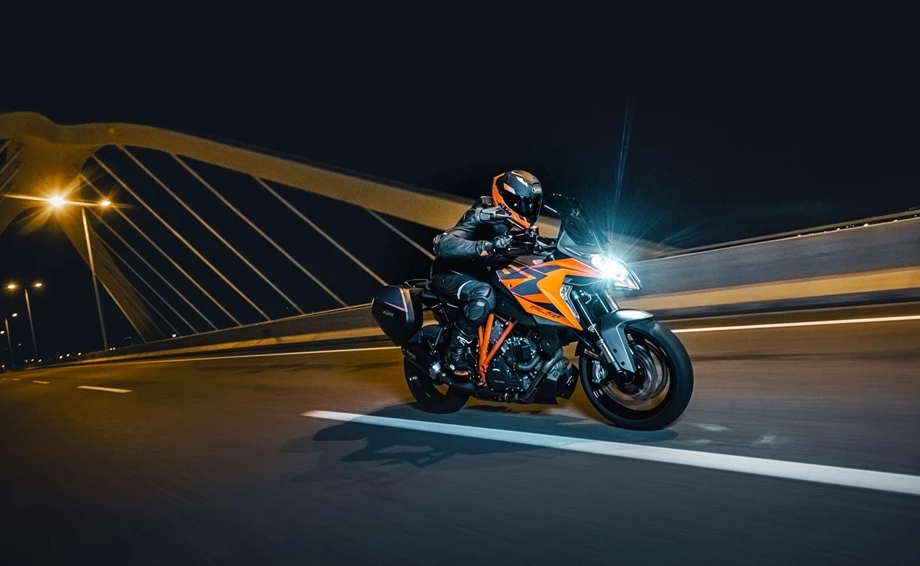 Angebot KTM 1290 Super Duke GT Bild 2: Angebot KTM 1290 Super Duke GT