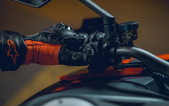 Neufahrzeug KTM 1290 Super Duke GT - Bild 8