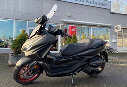 Neumotorrad Honda Forza 125