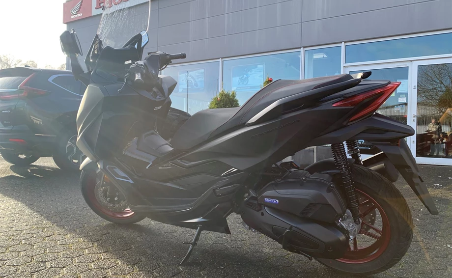 Angebot Honda Forza 125 Bild 3: Angebot Honda Forza 125