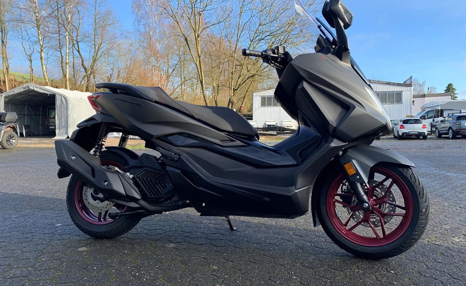 Angebot Honda Forza 125 Bild 4: Angebot Honda Forza 125
