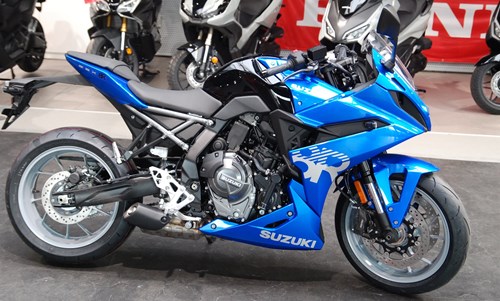 Suzuki GSX-8R