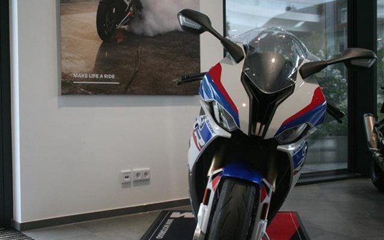 Gebrauchtmotorrad BMW S 1000 RR - Bild 2