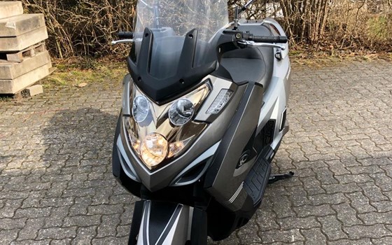 Gebrauchtmotorrad Kymco Myroad 700i - Bild 4