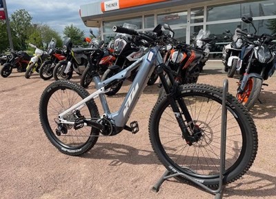NEUFAHRZEUG KTM Lycan