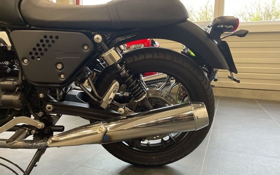 Gebrauchtmotorrad Moto Guzzi V7 Stone - Bild 11