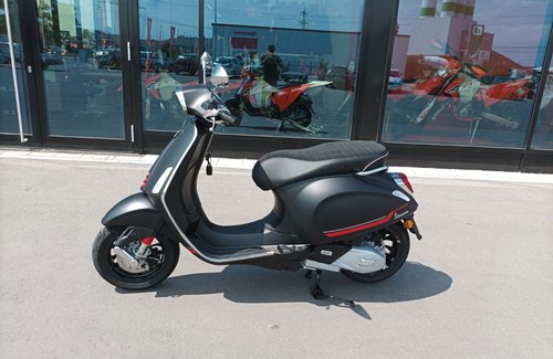 Neumotorrad Vespa Sprint 125 S