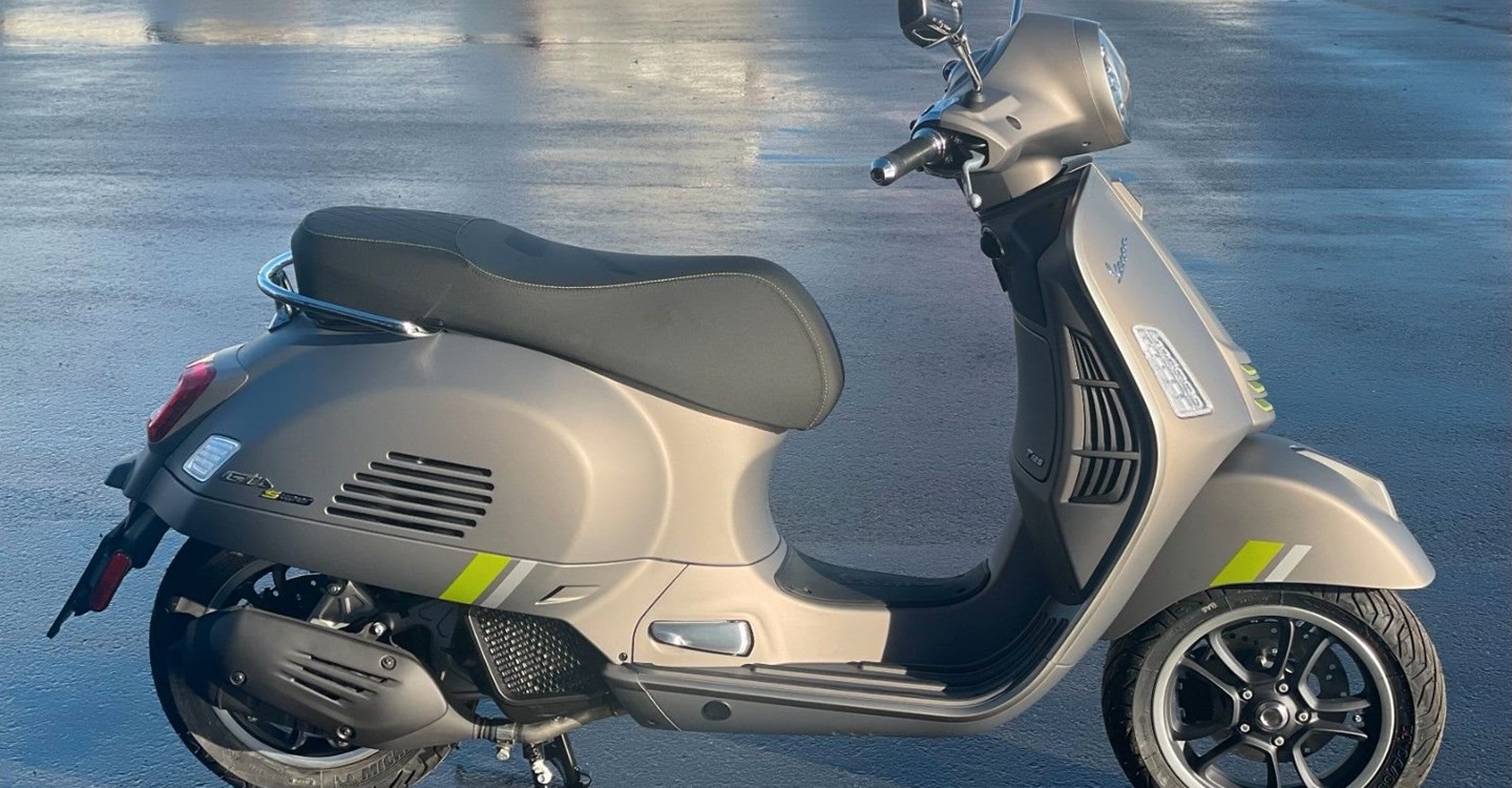 Angebot Vespa GTS 300 Super Tech