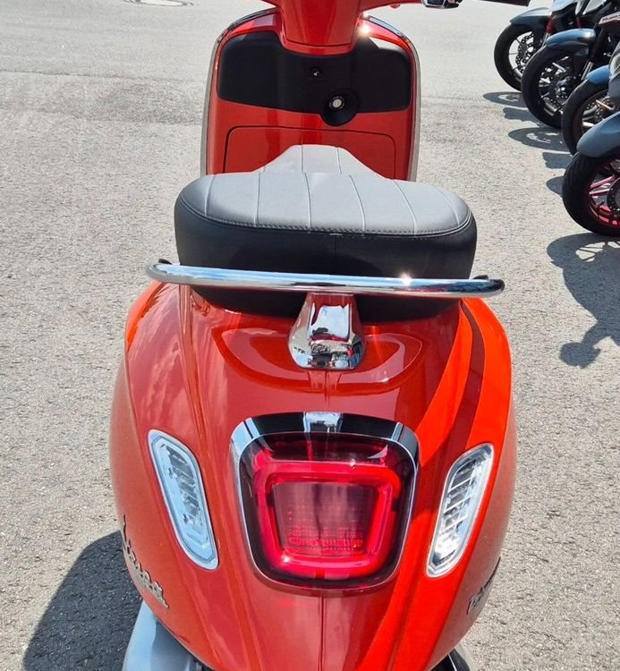 Angebot Vespa Primavera 125