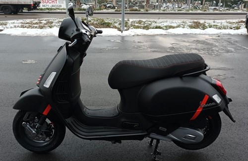 Neumotorrad Vespa GTS 125 Super Sport