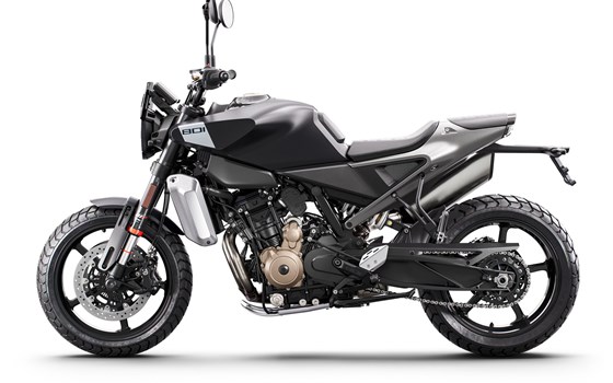 Neufahrzeug Husqvarna Svartpilen 801 - Bild 1