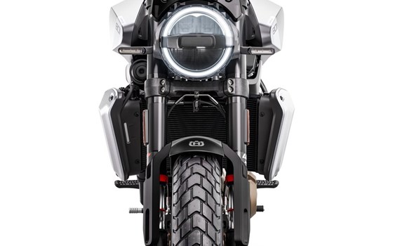 Neufahrzeug Husqvarna Svartpilen 801 - Bild 2