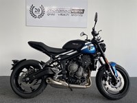 Neumotorrad Triumph Trident 660 Modell 2025!!! Teilzahlung € 89.- 4 Jahre Garantie, Starterbonus für Führerschein-Neulinge