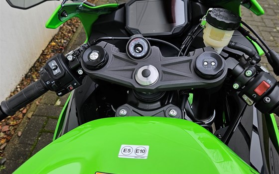 Neufahrzeug Kawasaki Ninja ZX-6R - Bild 4
