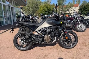 Angebot Husqvarna Svartpilen 125