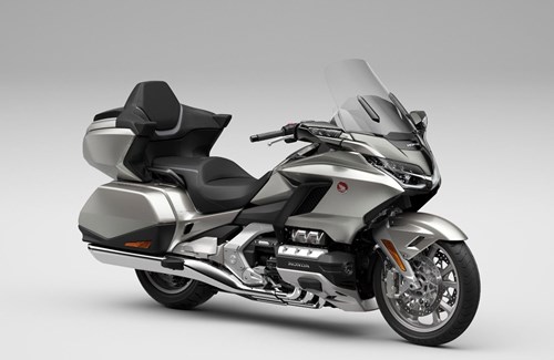 Neumotorrad Honda GL 1800 Goldwing Tour