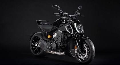 Neumotorrad Ducati Diavel V4