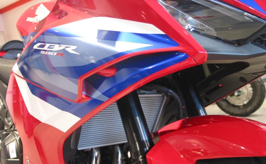 Offer Honda CBR500R Bild 8: Offer Honda CBR500R