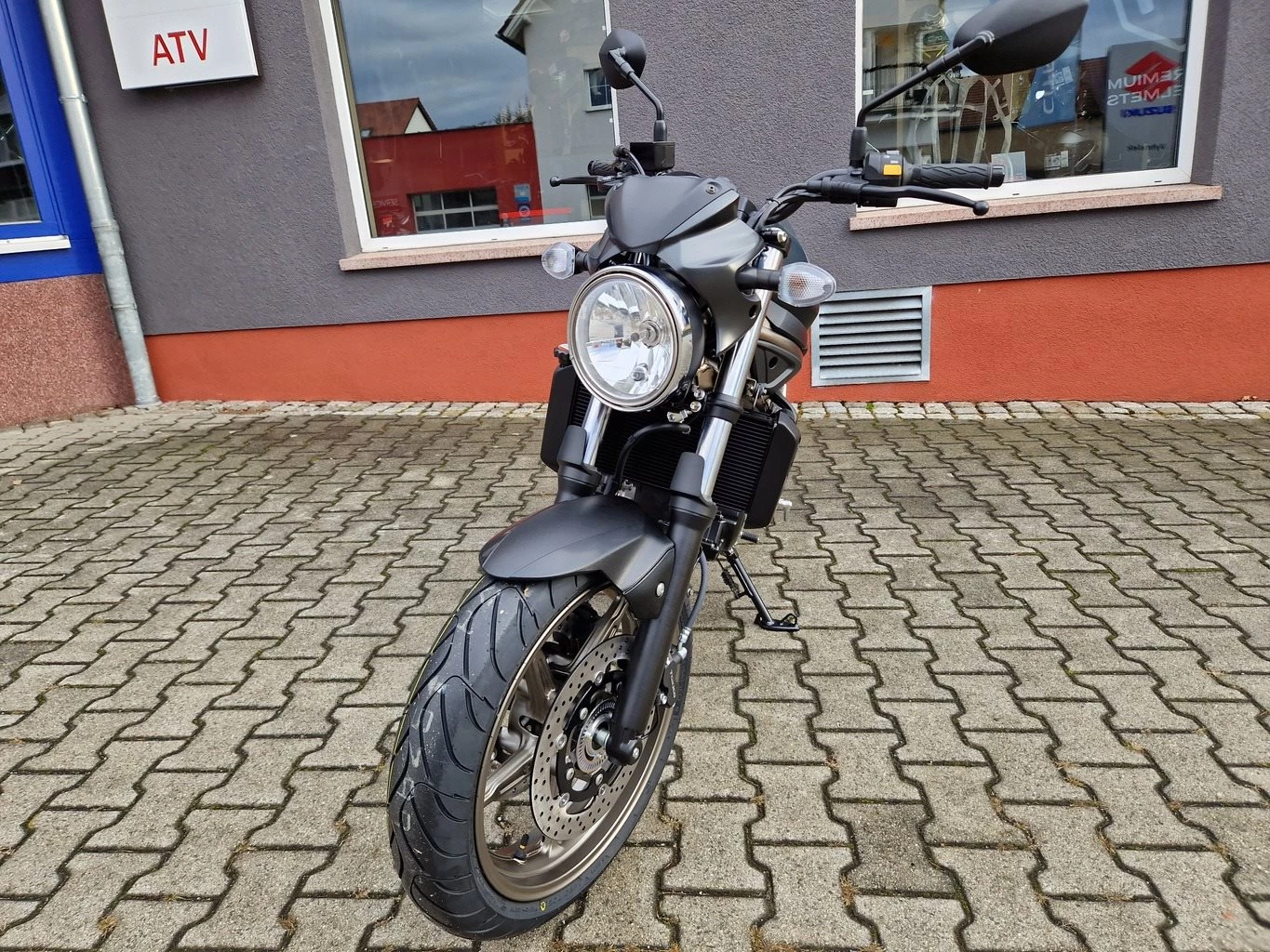 Suzuki SV650