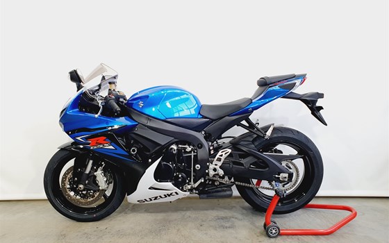 Gebrauchtmotorrad Suzuki GSX-R 600 - Bild 6