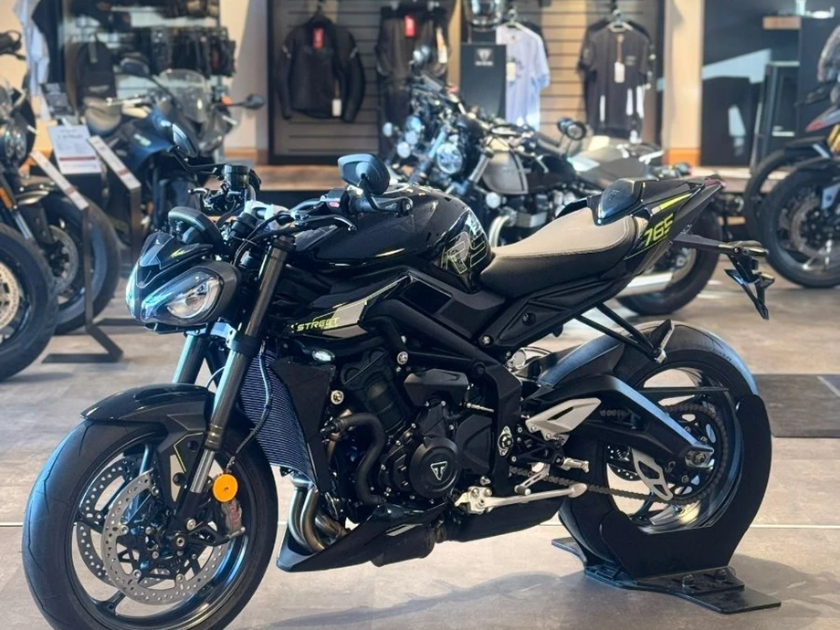 Angebot Triumph Street Triple 765 RS Bild 2: Angebot Triumph Street Triple 765 RS