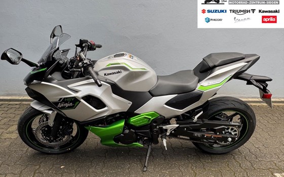 Gebrauchtmotorrad Kawasaki Ninja 7 Hybrid - Bild 1