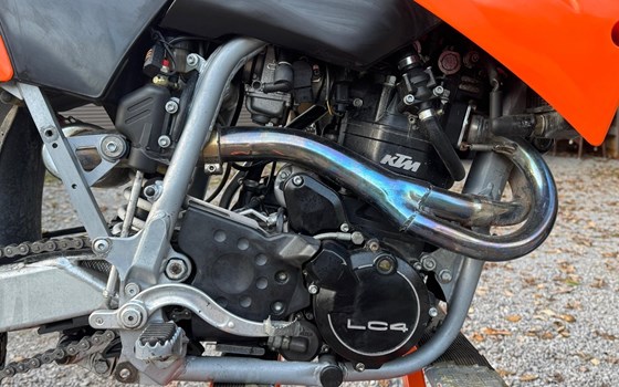 Gebrauchtmotorrad KTM 640 LC4 - Bild 4