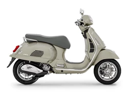 Neumotorrad Vespa GTS 310 Neumotorrad Vespa GTS 310