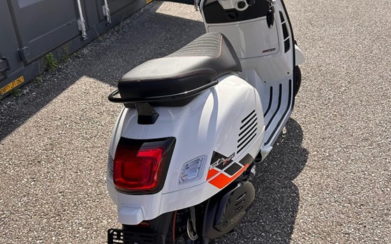 Neufahrzeug Vespa GTS 310 SuperSport - Bild 8 Neufahrzeug Vespa GTS 310 SuperSport - Bild 8