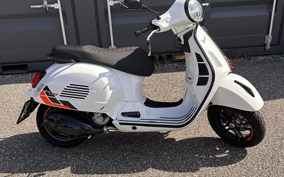 Neufahrzeug Vespa GTS 310 SuperSport - Bild 3 Neufahrzeug Vespa GTS 310 SuperSport - Bild 3