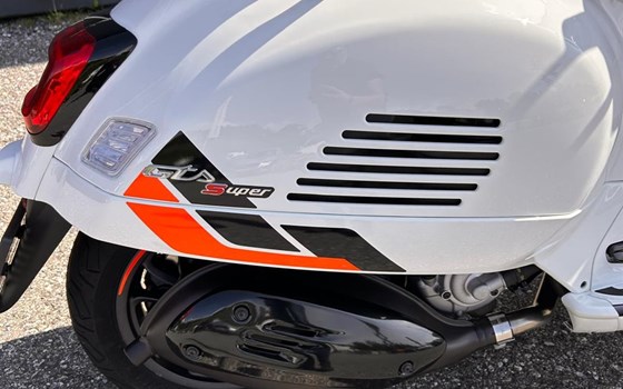 Neufahrzeug Vespa GTS 310 SuperSport - Bild 7 Neufahrzeug Vespa GTS 310 SuperSport - Bild 7