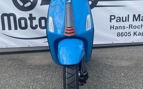 Neufahrzeug Vespa Sprint 50 - Bild 2 Neufahrzeug Vespa Sprint 50 - Bild 2