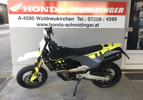 Husqvarna 701 Supermoto