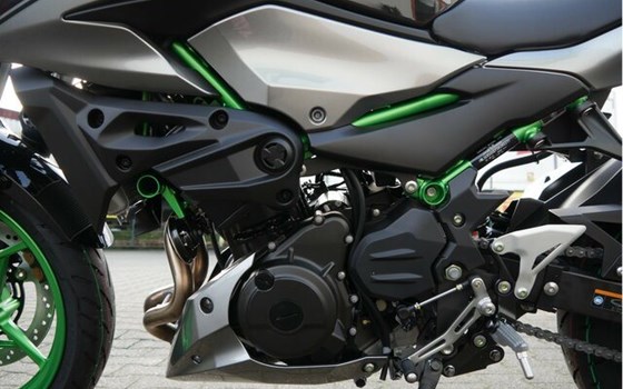 Neufahrzeug Kawasaki Z 500 SE - Bild 11