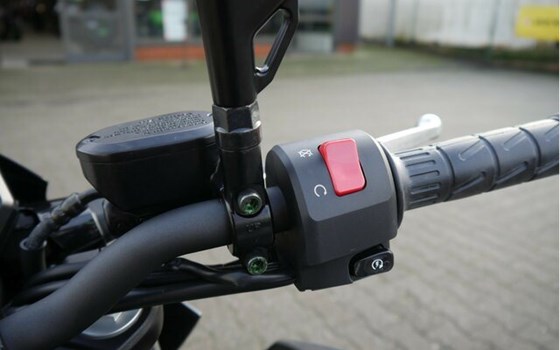 Neufahrzeug Kawasaki Z 500 SE - Bild 17