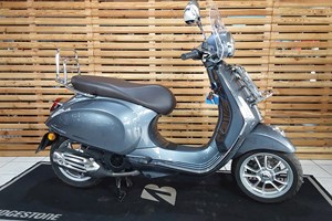 Angebot Vespa Primavera 125 Touring