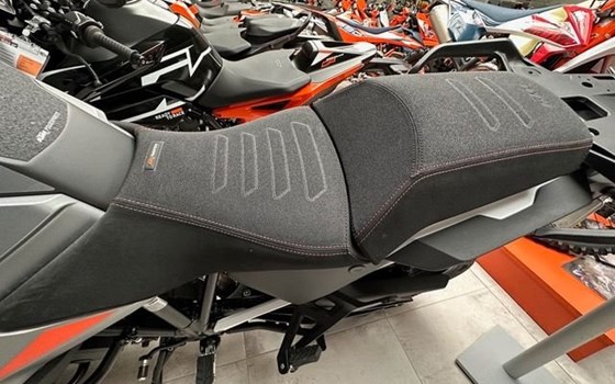 Gebrauchtmotorrad KTM 1290 Super Adventure S - Bild 4