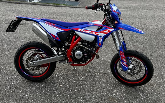Neufahrzeug Beta RR 125 LC Motard - Bild 1