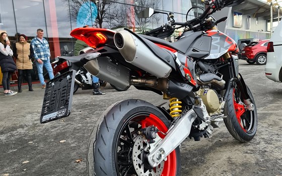 Neufahrzeug Ducati Hypermotard 698 Mono RVE - Bild 4 Neufahrzeug Ducati Hypermotard 698 Mono RVE - Bild 4