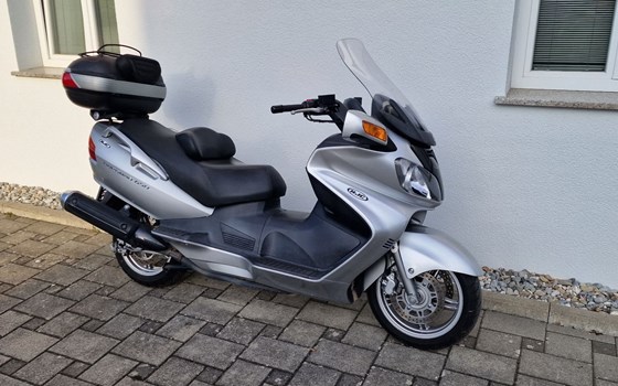 Gebrauchtmotorrad Suzuki Burgman 650 - Bild 2 Gebrauchtmotorrad Suzuki Burgman 650 - Bild 2