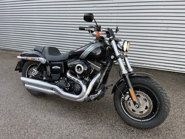 Harley-Davidson Dyna Fat Bob FXDF (Vivid Black) - Bild 3