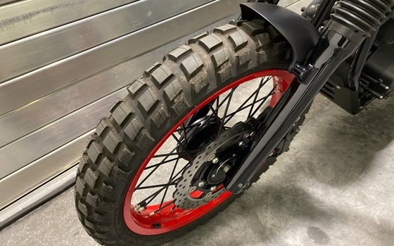 Gebrauchtmotorrad Yamaha SCR950 - Bild 11