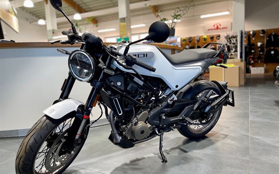 Neufahrzeug Husqvarna Vitpilen 401 - Bild 5 Neufahrzeug Husqvarna Vitpilen 401 - Bild 5